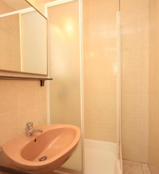 پانسیون Apartments & Rooms Ribarić