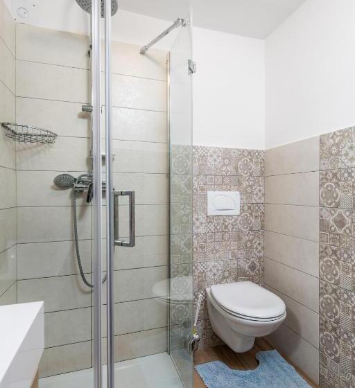 پانسیون Apartments & Rooms Ribarić