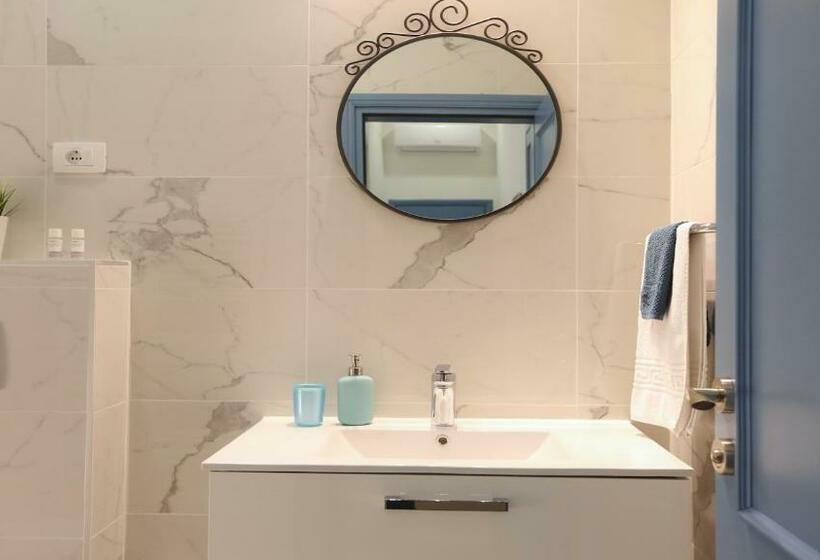 膳宿费 Centrum Luxury Rooms