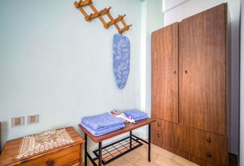 Пансион Lefteri S Rooms