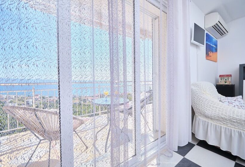 Seaview Apartment Kia By Litto