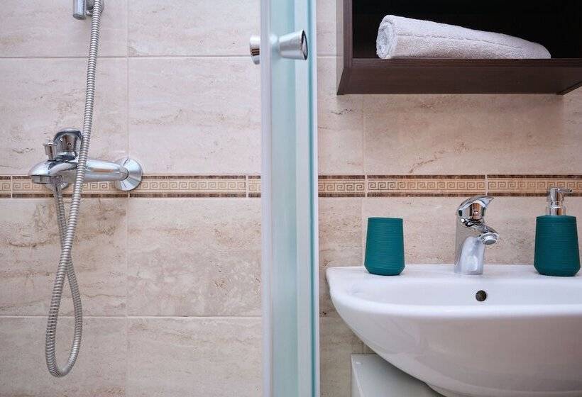 Seaview Apartment Kia By Litto