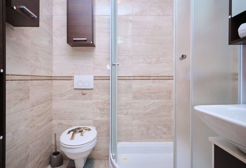 Seaview Apartment Kia By Litto