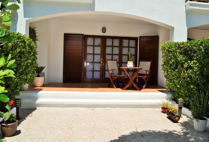 Semi Detached House 1