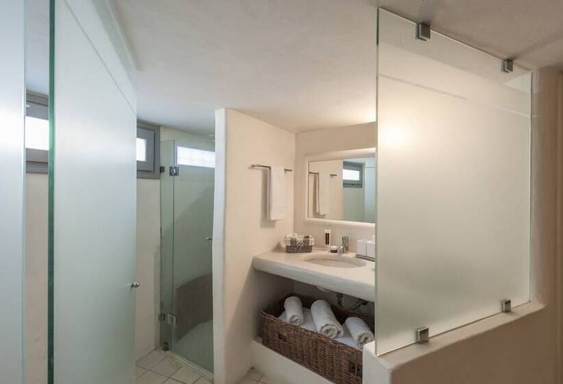 Traditional Stone House In Kostos