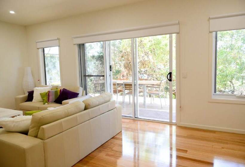 7 Gilmore Street, Smiths Beach