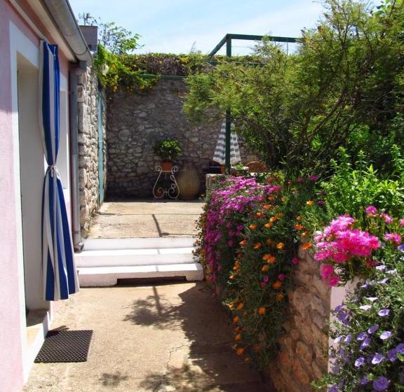 Anita Apartment Danica