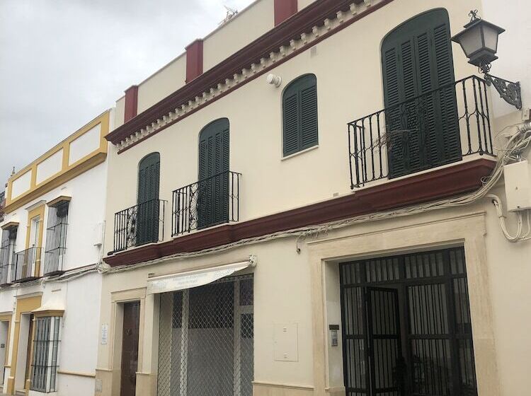 Apartamento En Pleno Centro De Marchena