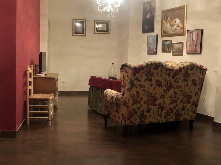 Apartamento En Pleno Centro De Marchena