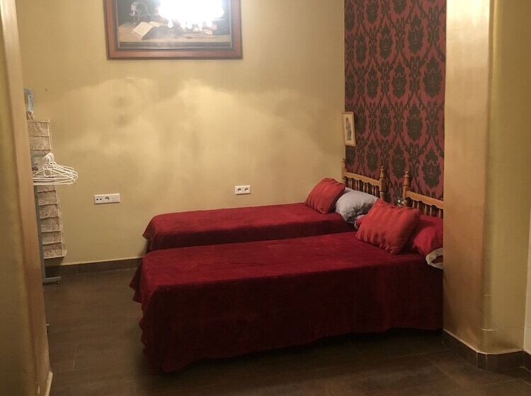 Apartamento En Pleno Centro De Marchena