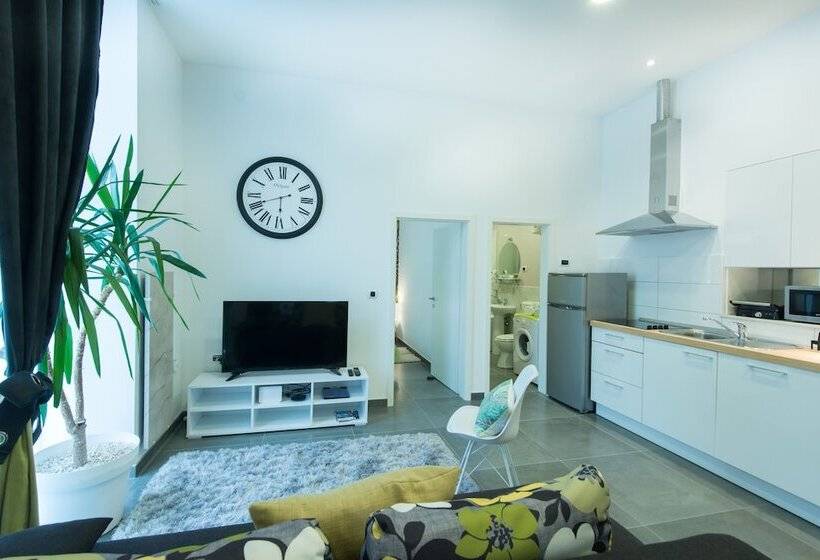 Apartments Galleria Chill