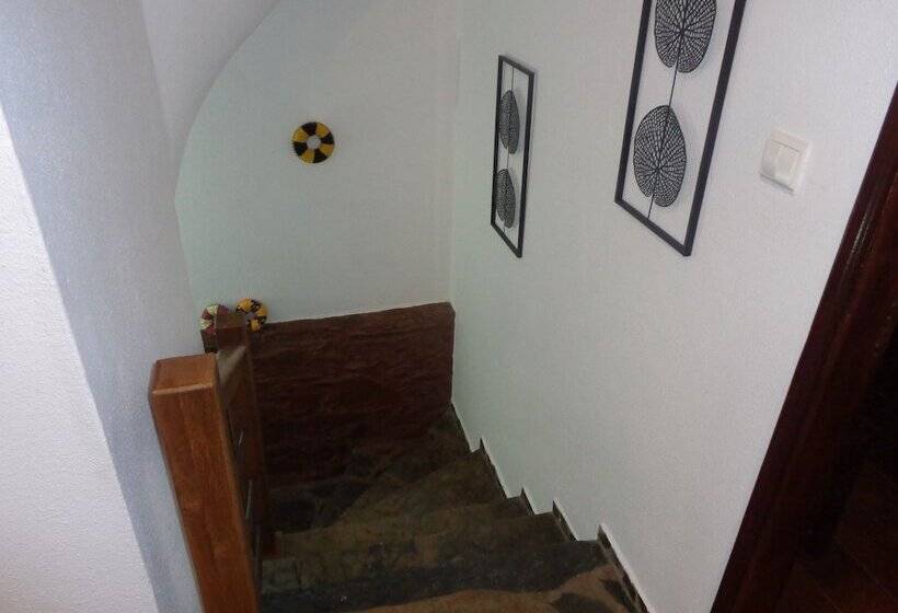 Casa Do Adro