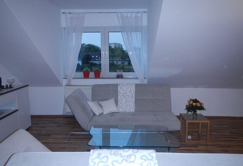 Großzügiges Zweiraumapartment Troisdorf