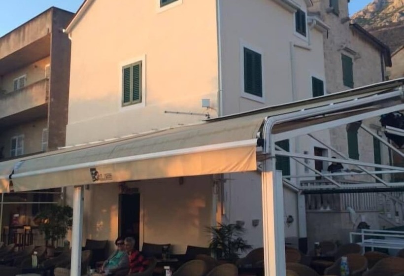 Marineta Focus Luxury Apartment