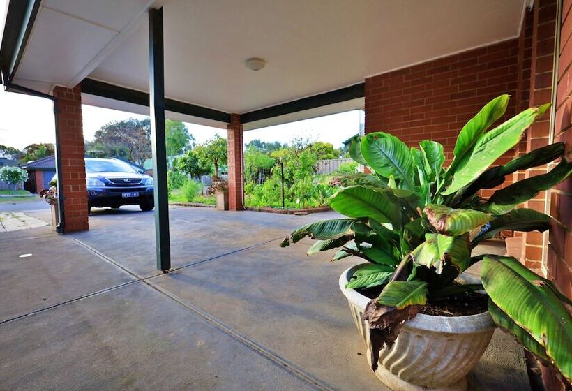 Parkviewatmontaguefarm