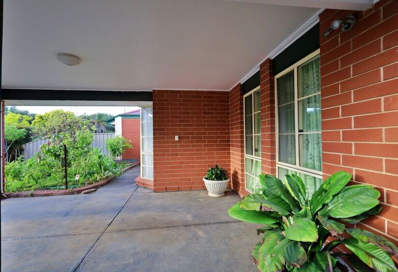 Parkviewatmontaguefarm