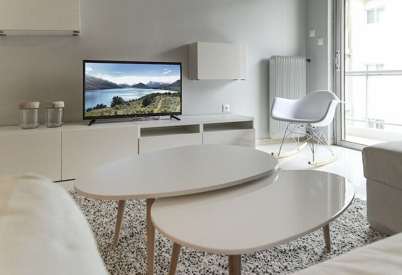 Penelope S Luxury Apartment