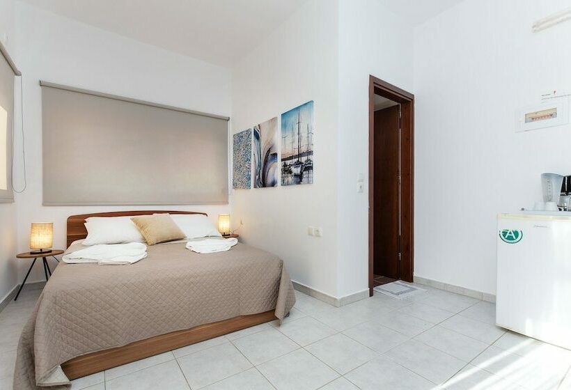 פנסיון En Plo Rooms