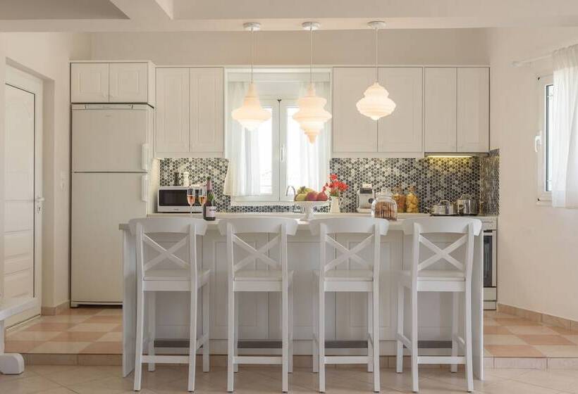 Rodanthi Hospitality