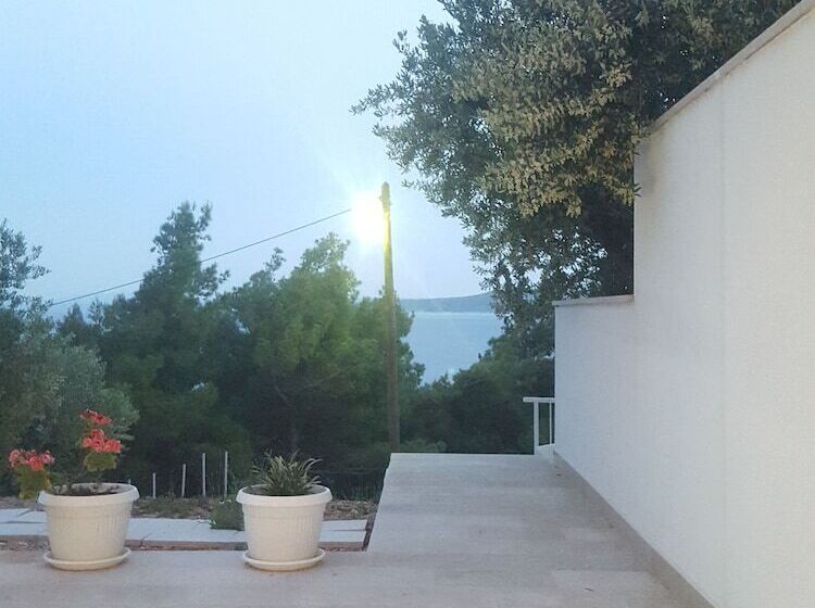 Studio Apartment Giro