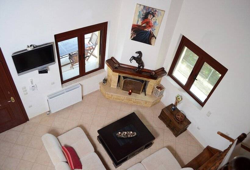 Villa Bella Loukisia