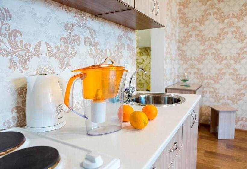 Apartment Economy On Piskunova 148 2