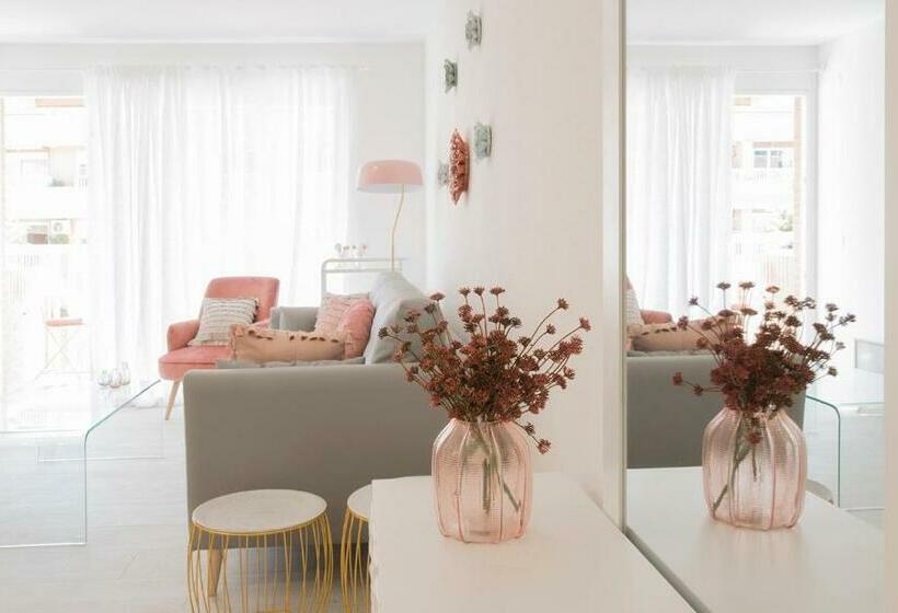 City Valencia Beach 360