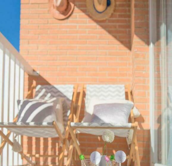 City Valencia Beach 360