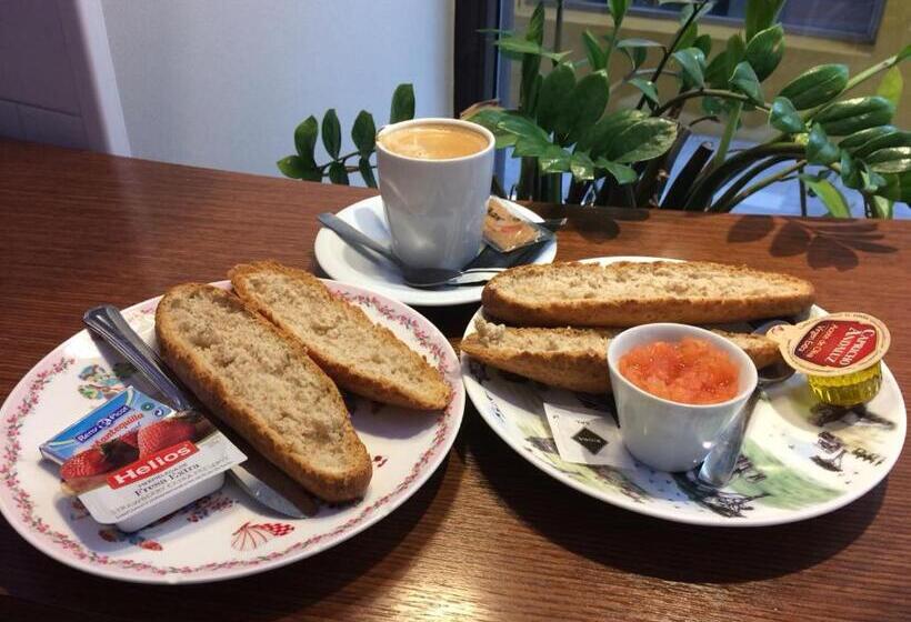 City Valencia Beach 360