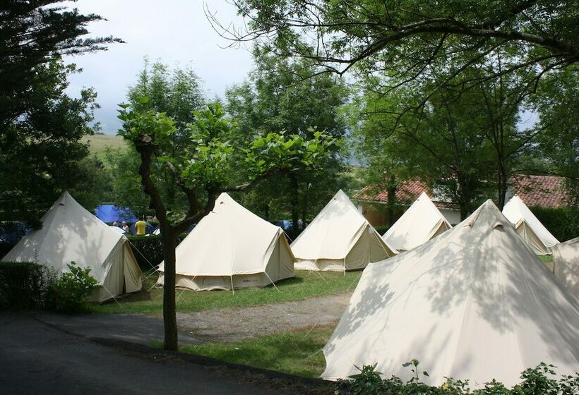 فندق Barcelona Costa Brava Beach Camp