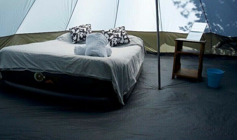 فندق Barcelona Costa Brava Beach Camp