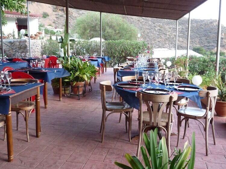 ホテル Camping Naturista El Portús