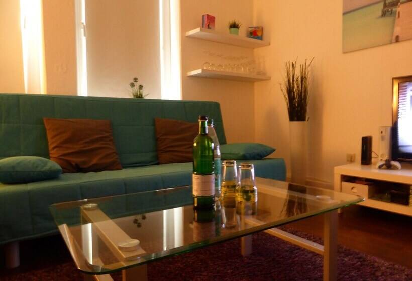 בית מלון כפרי Jena Zentrum Apartments