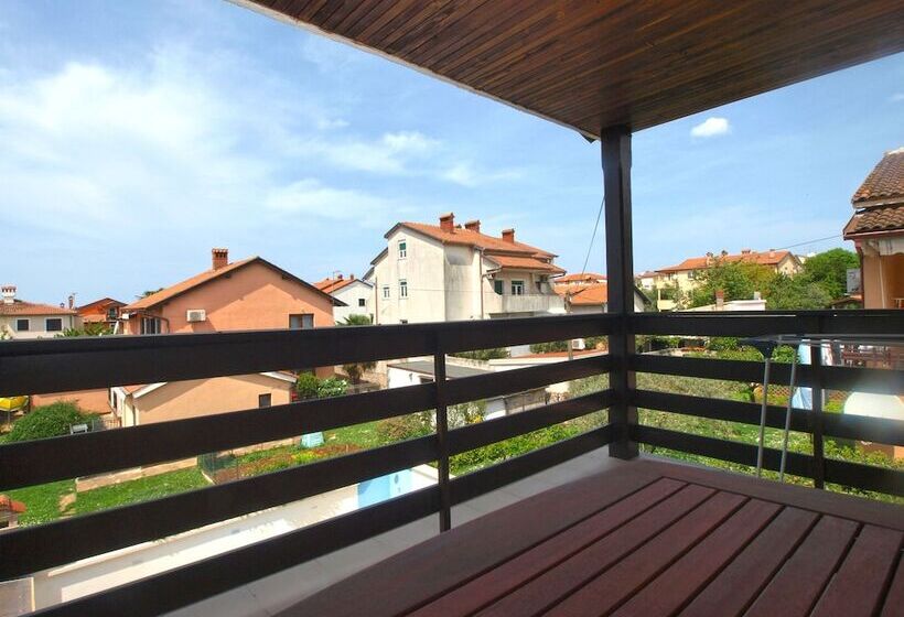 Пансион Apartments And Rooms Novigrad 1624