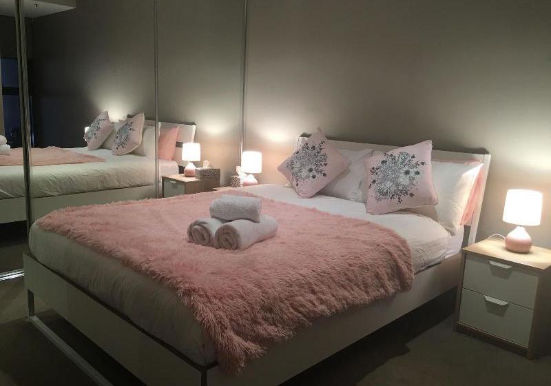 פנסיון Lovely Home