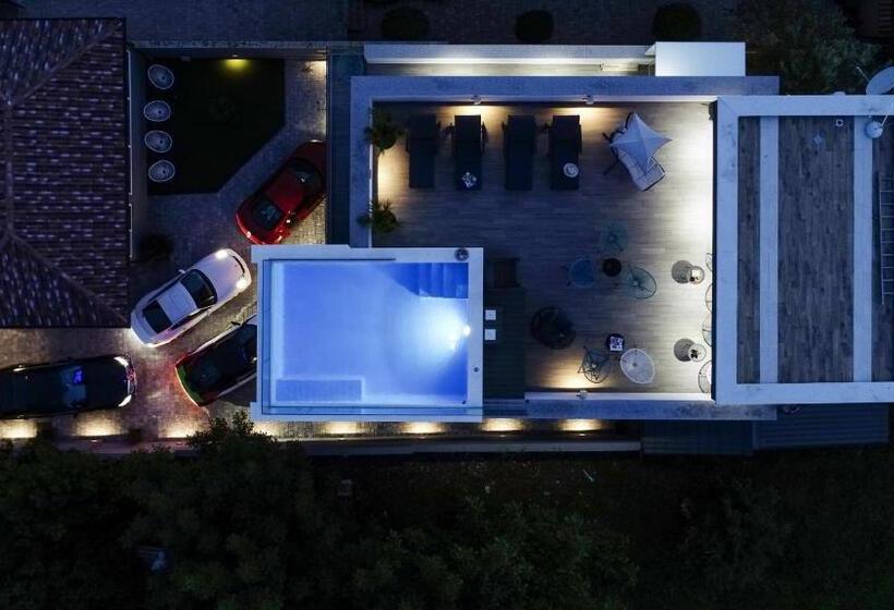 Пансион Luxury Rooms Lavie Superior Rooms