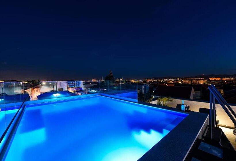 Пансион Luxury Rooms Lavie Superior Rooms