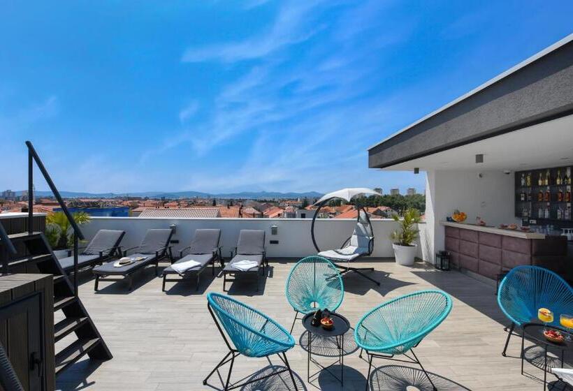 Пансион Luxury Rooms Lavie Superior Rooms