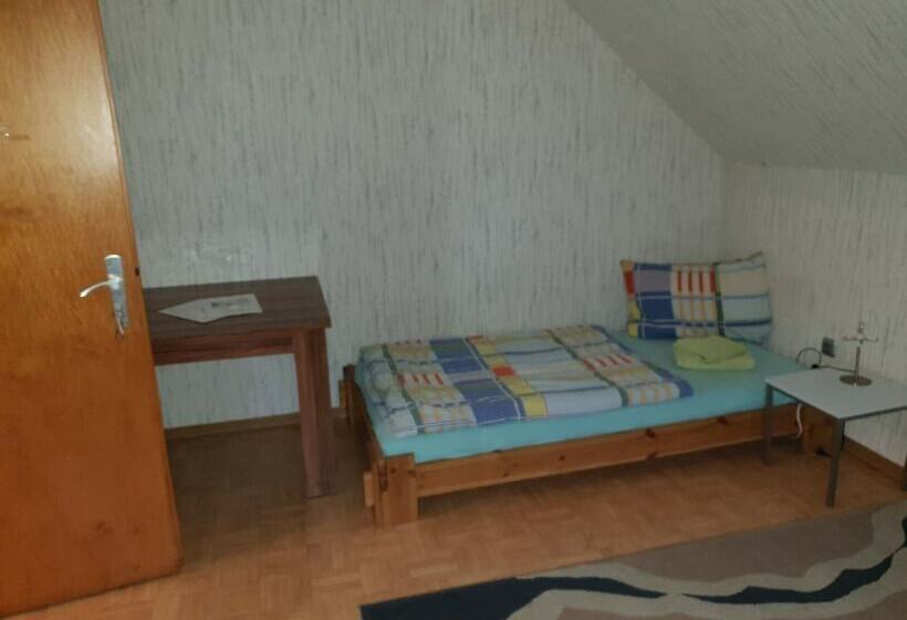 膳宿费 Monteurzimmer Hoffmann