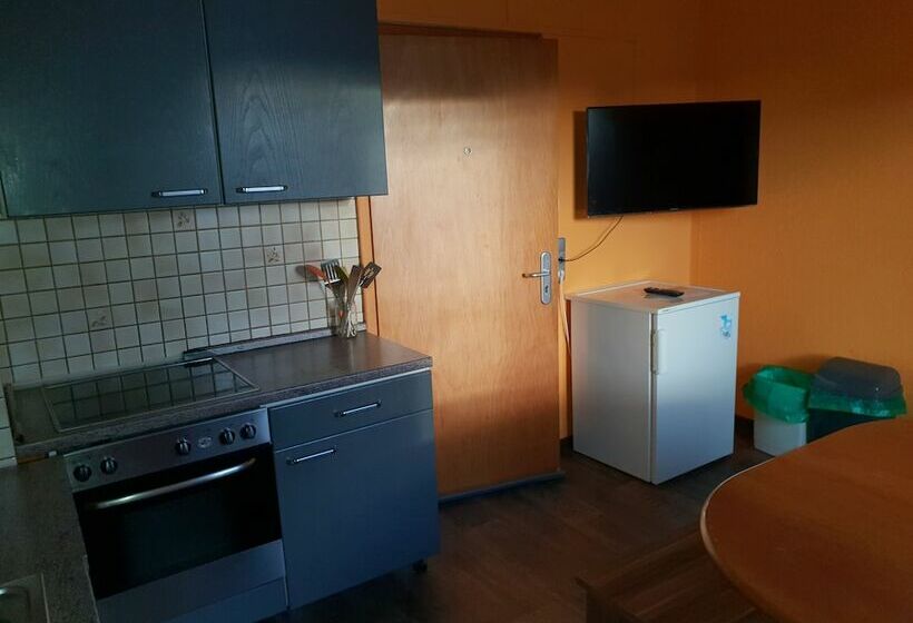 膳宿费 Monteurzimmer Hoffmann