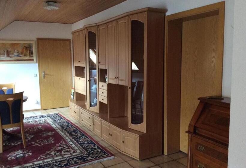 ペンション Mountain View Rooms