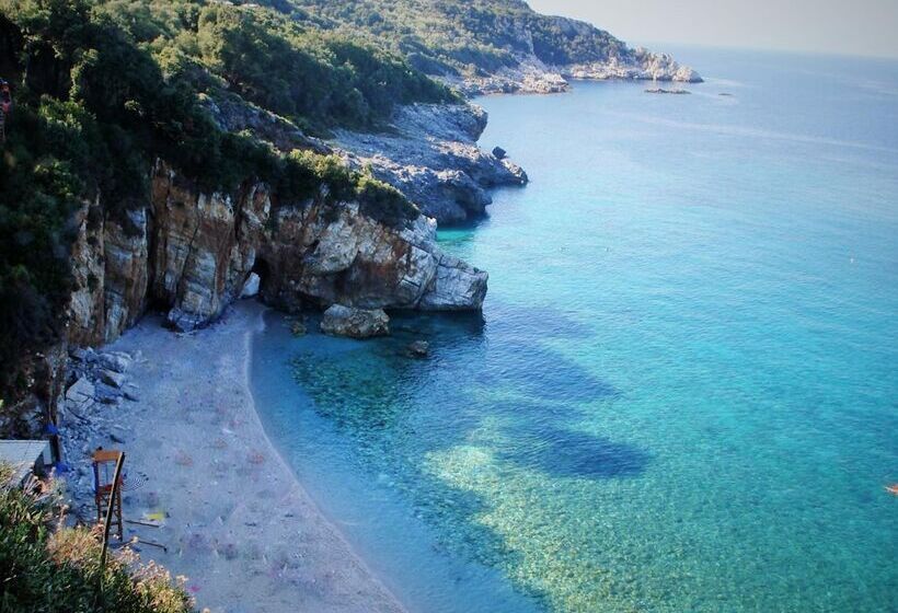 펜션 Muses Country House