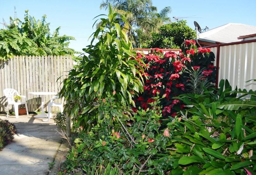 Redland Bay Motel