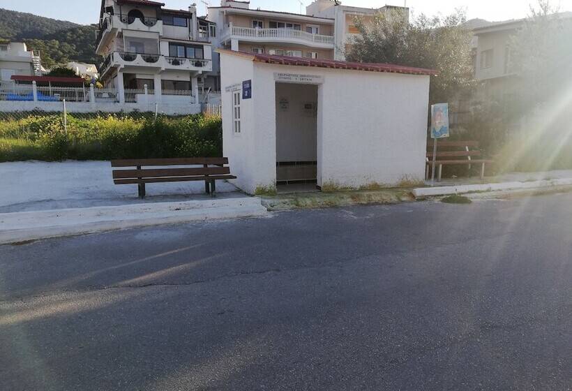 Salamina S Apartment