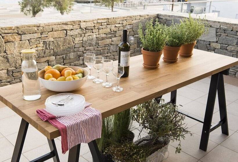 Syros Wellness Luxury Suites