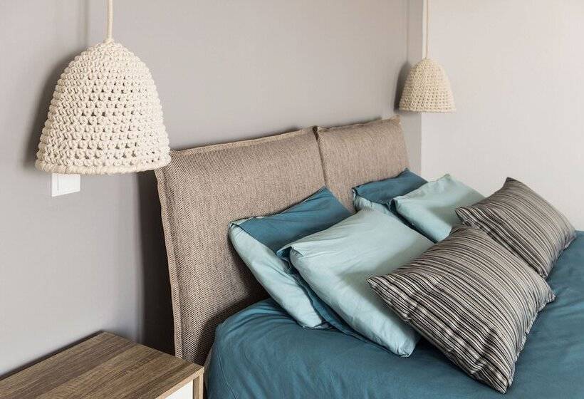 Syros Wellness Luxury Suites