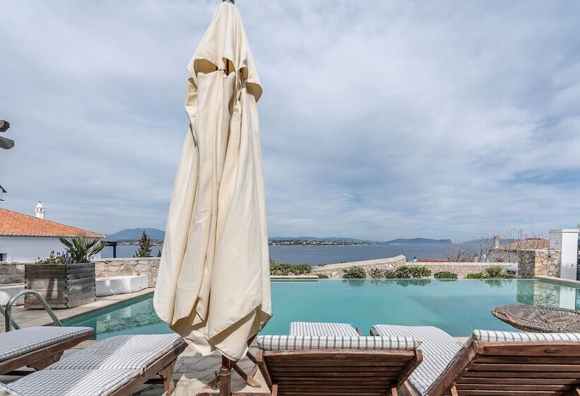 Villa Heliana Enchanting Seaviews