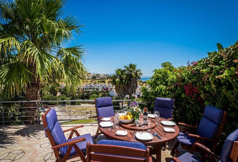 Villa Rosa Luxury Private Large Villa To Rent