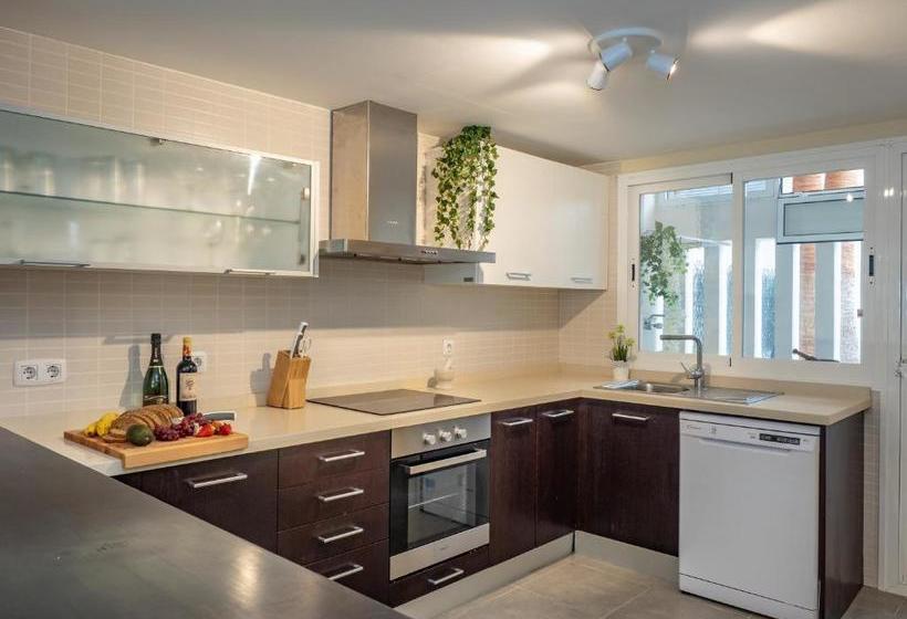 Villa Rosa Luxury Private Large Villa To Rent