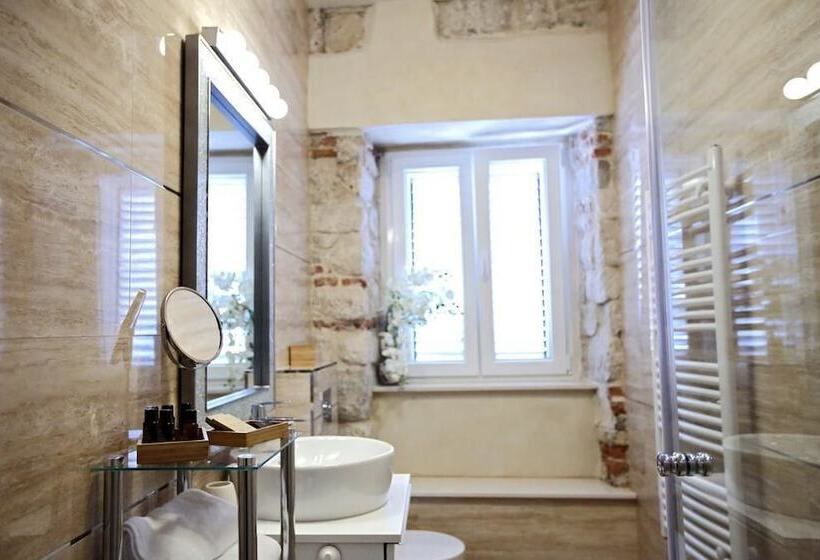 Apartment White Stone Diocletian Palace